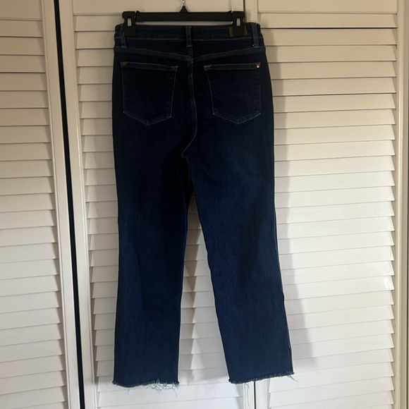 Judy Blue 5/27. High waist, cropped leg with frayed ends and side slit. - Picture 2 of 8